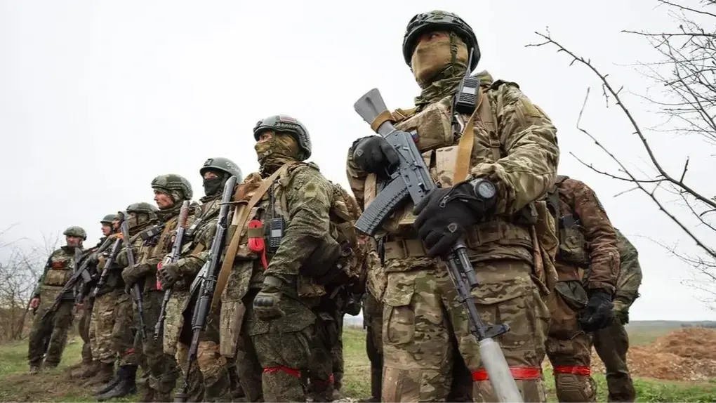 Nga tuyên bố bao vây hơn 10.000 quân Ukraine